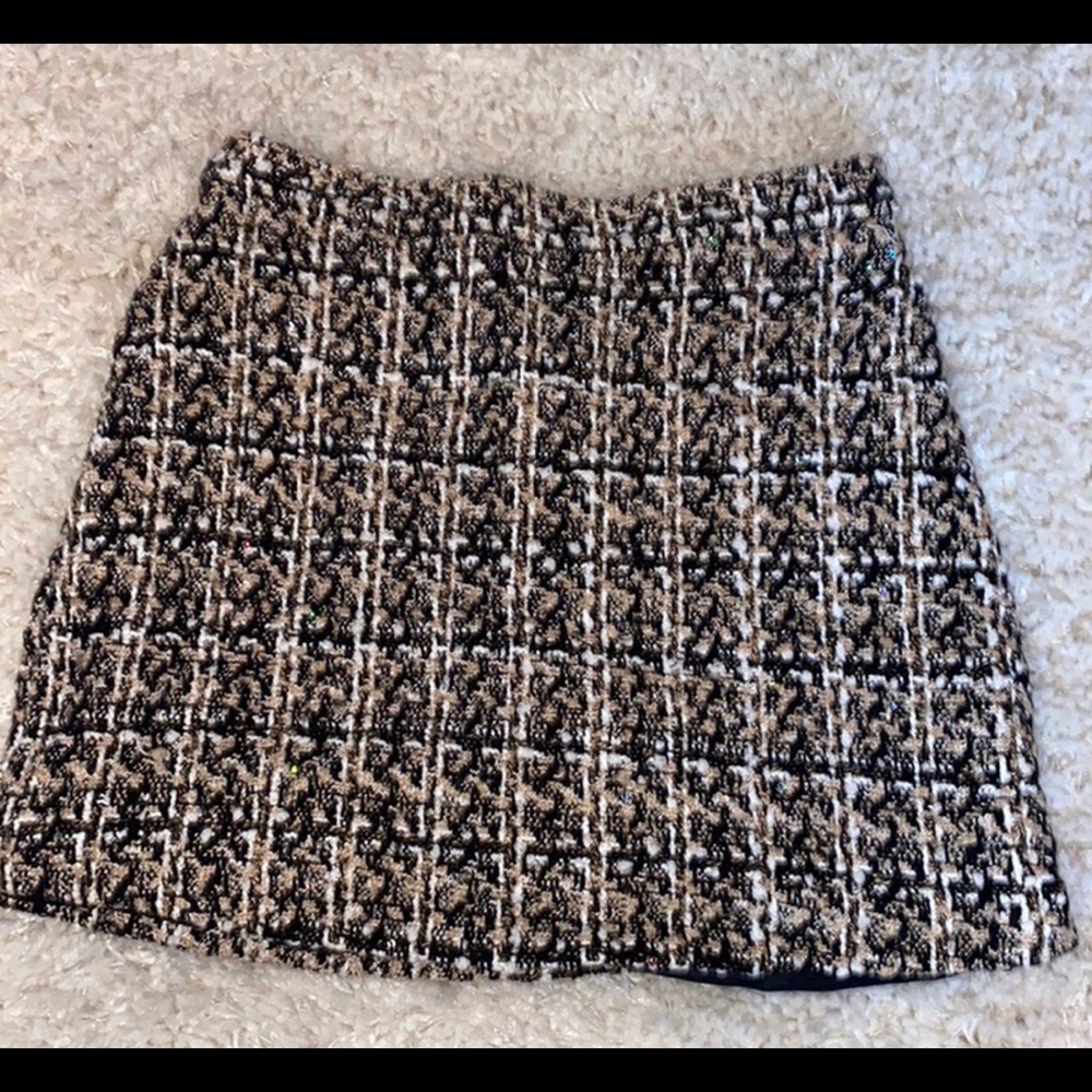 Tweed mini skirt